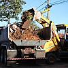 Prefeitura inicia mutirão de limpeza no Bairro Vila Nova e dará prosseguimento no decorrer da semana