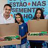 Naviraí inicia a entrega de 8.027 kits escolares Compromisso com o Futuro