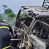 Colisão seguida de incêndio mata quatro pessoas na rodovia 141 próximo de Naviraí